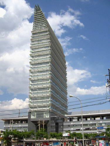 building15